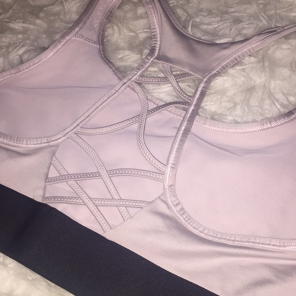 Victoria's Secret Sport Bra Sz Medium BRAND NEW - Picture 3 of 7